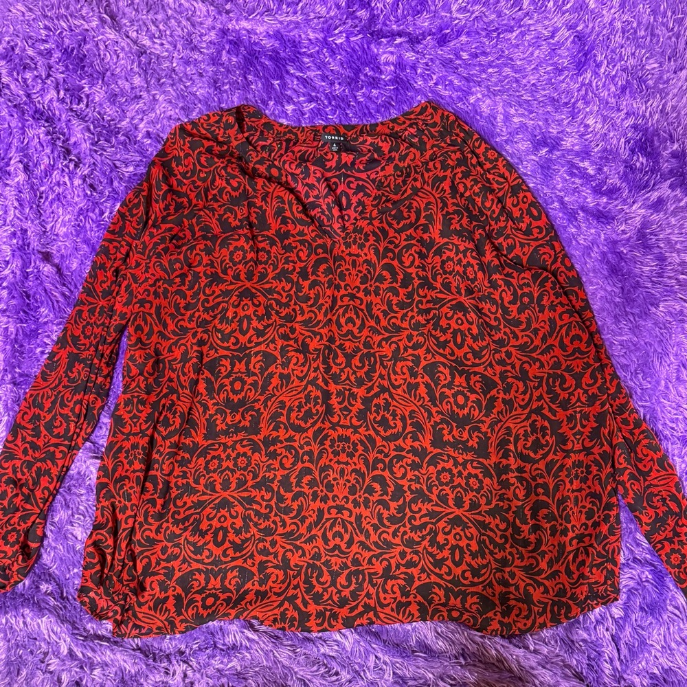 Torrid Red and Black Patterned Women's Top